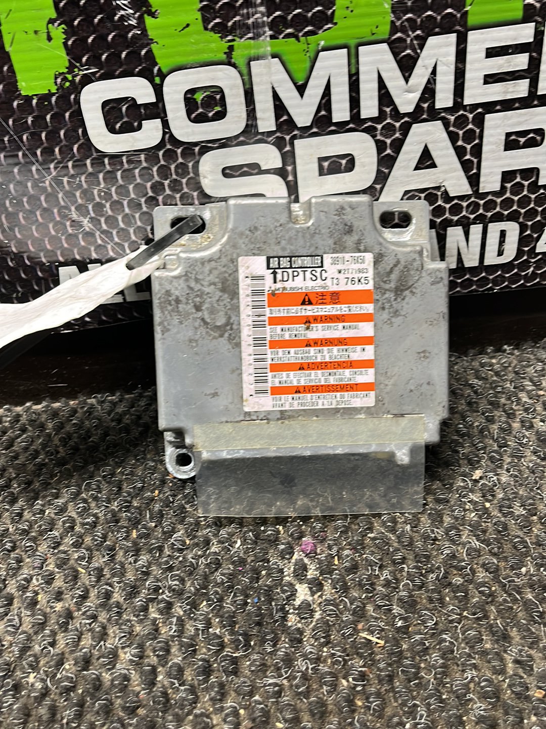 2010 Suzuki Grand Vitara- Airbag Module- (TAG9061) PN: 38910-76K50