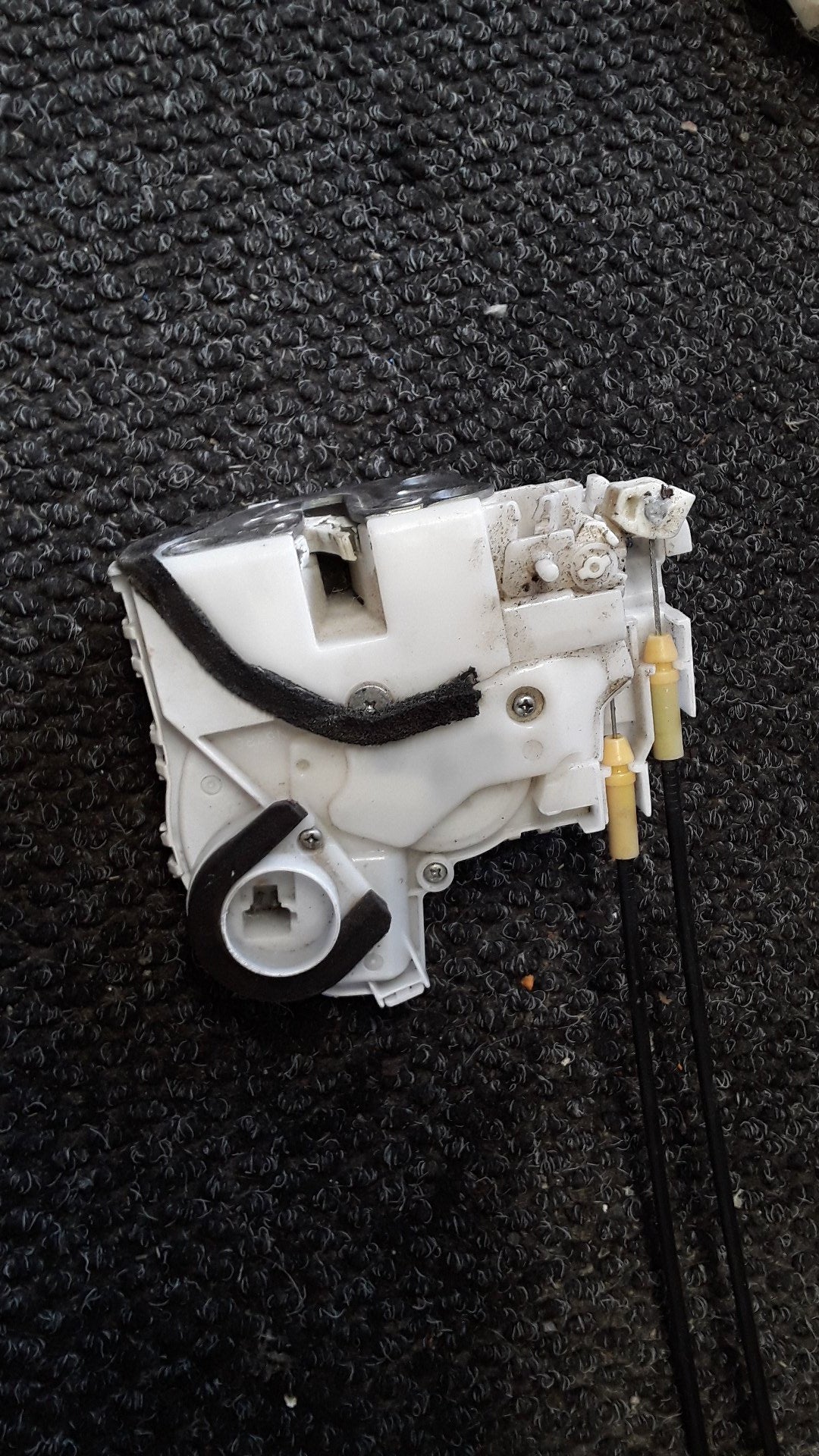 2015-2020 Suzuki Vitara IV LY- Right Rear Door Lock Actuator- (TAG6079)