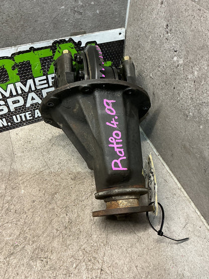 1999 Suzuki Jimny JB33- Rear Differential Head- (TAG17282)