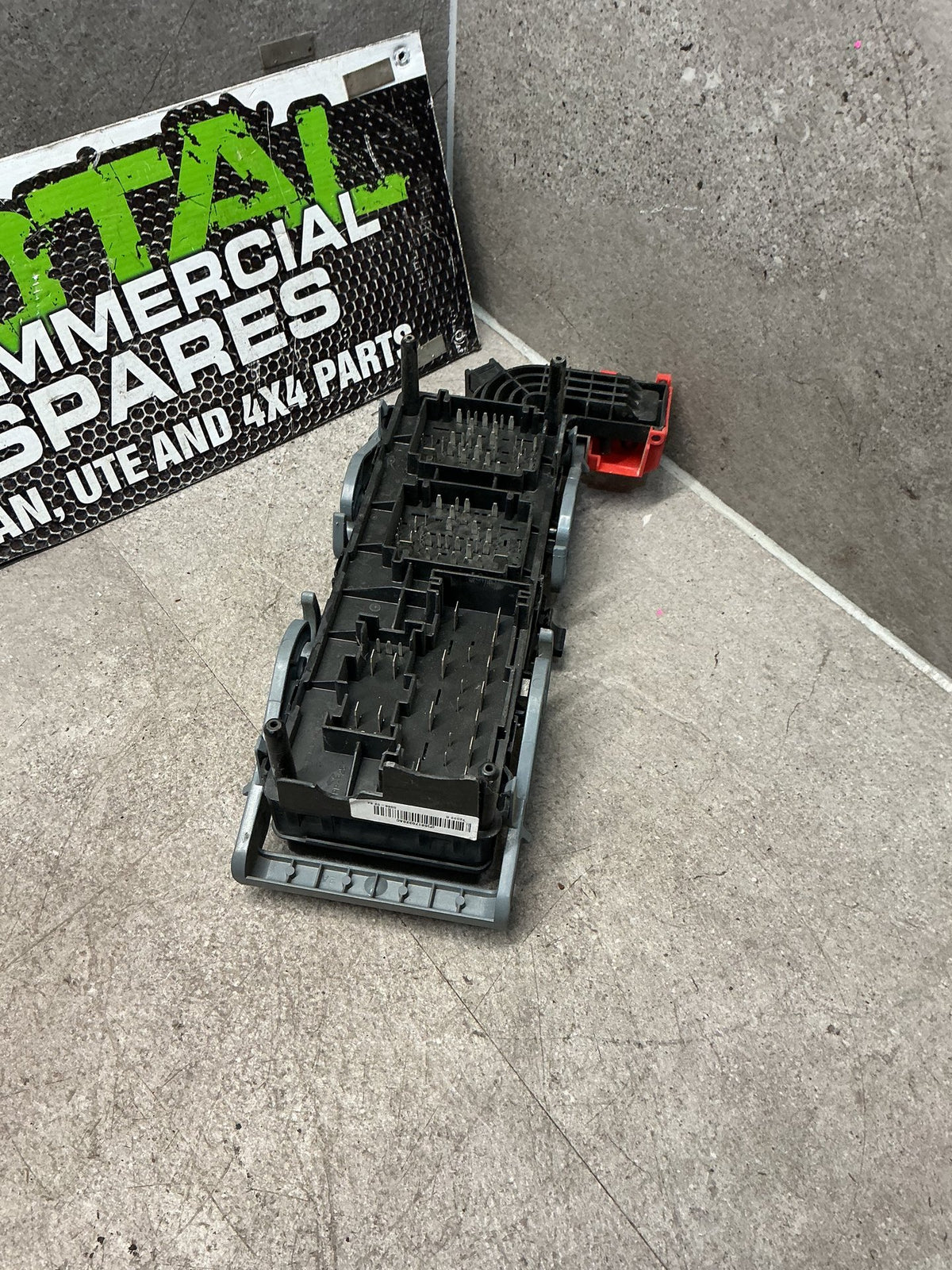 2015 Dodge Journey JC- Engine Fuse Box- (TAG14537) PN: 68170320AC