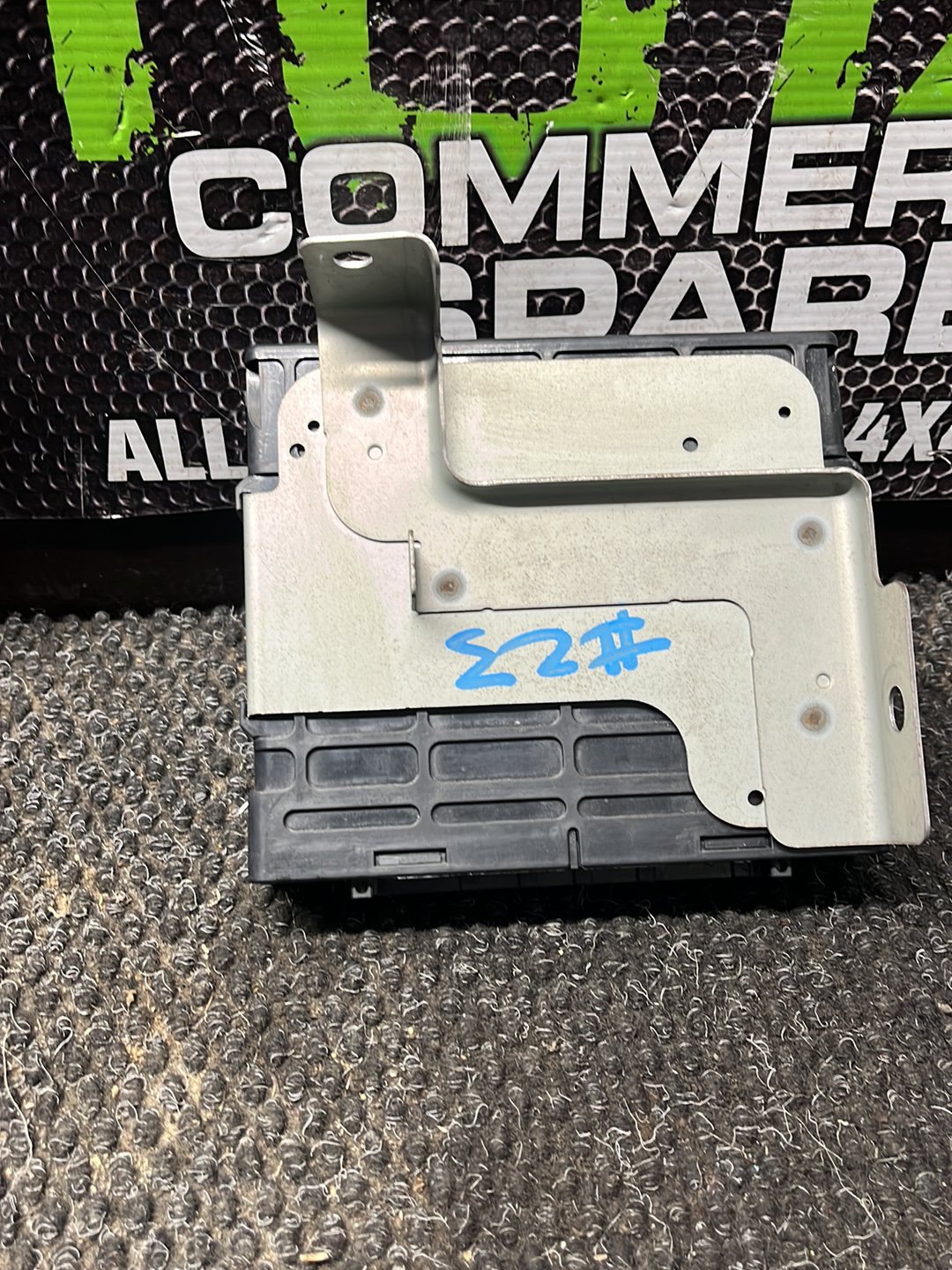 1994-1999 Mitsubishi Pajero II V2*C- ECU- (TAG9683)