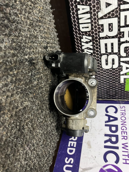 2005-2006 Toyota Hilux VII N20 SR5- Throttle Body- (TAG7033)