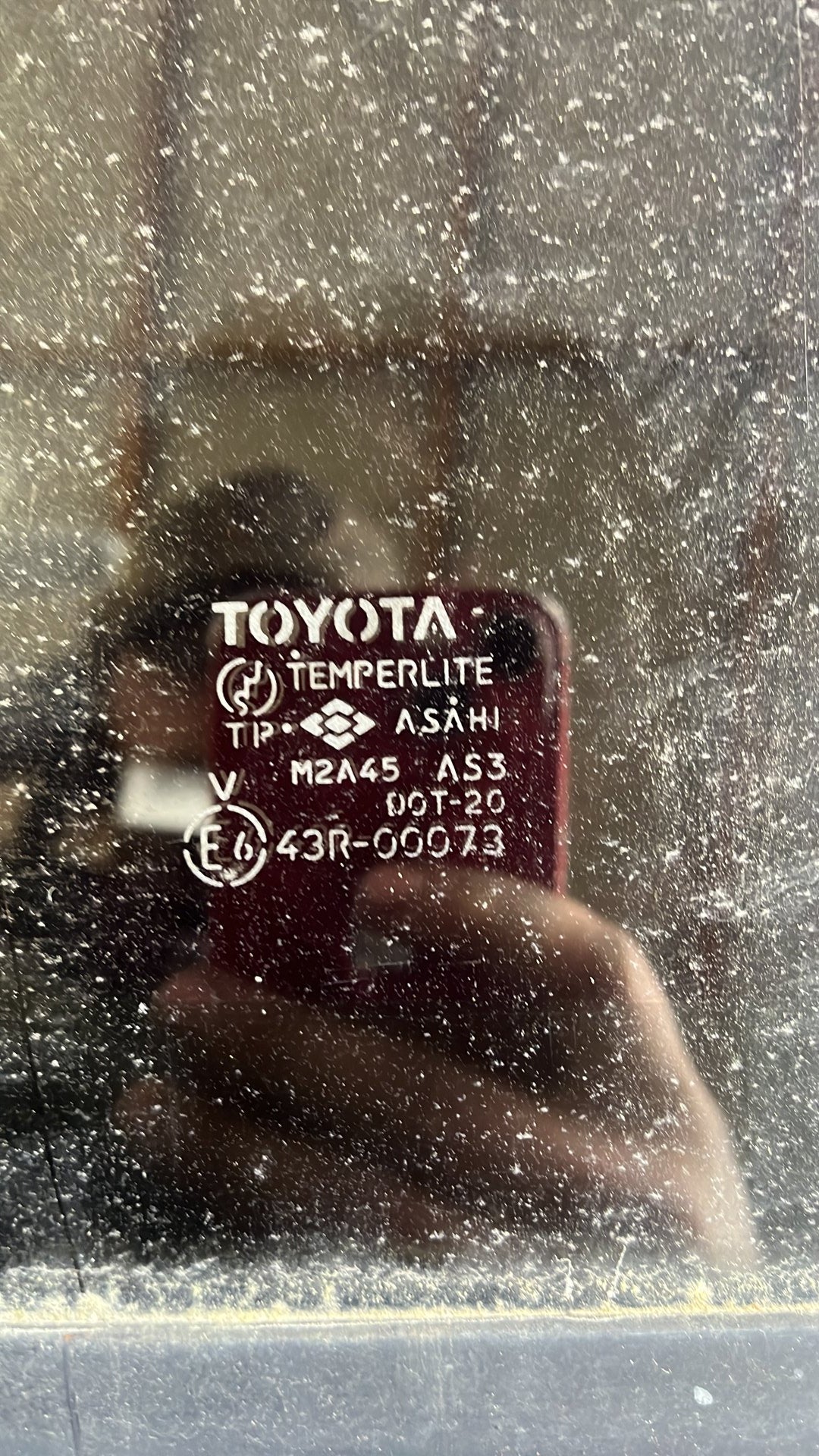 1988-1997 Toyota Hilux II N130- Right Rear Cargo Glass- (TAG6839)