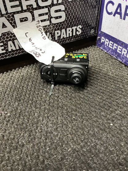 2015 Holden Captiva 7 9W054- Mirror Adjuster Switch- (TAG10543)