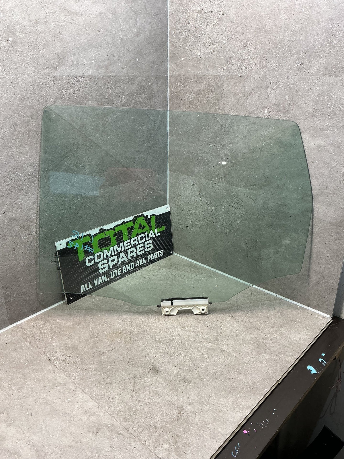 2018 Ford Escape ZG- Left Rear Door Glass- (TAG12347) PN: M3240