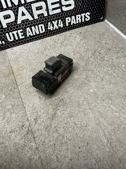 2007 Holden Rodeo- Left Front Window Switch- (TAG14250)