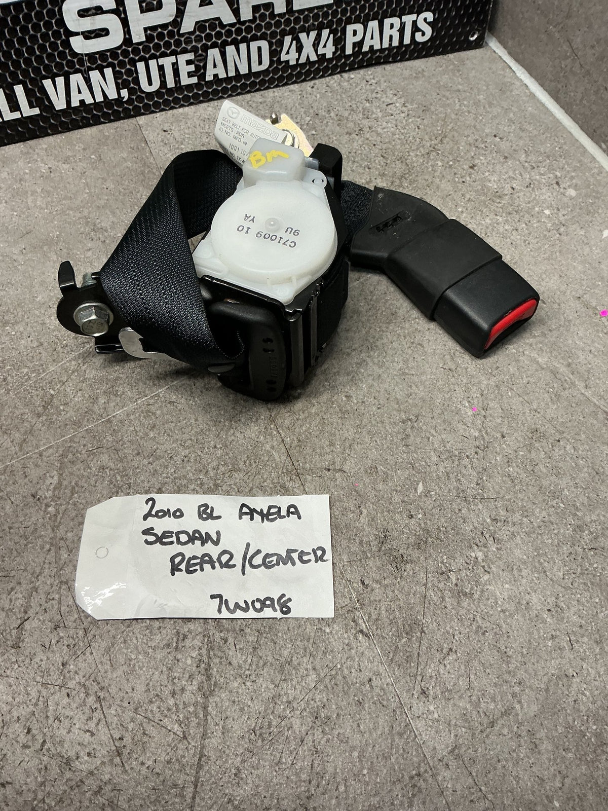 2010 Mazda Axela BL 7W098- Rear Centre Seat Belt- (TAG13603)