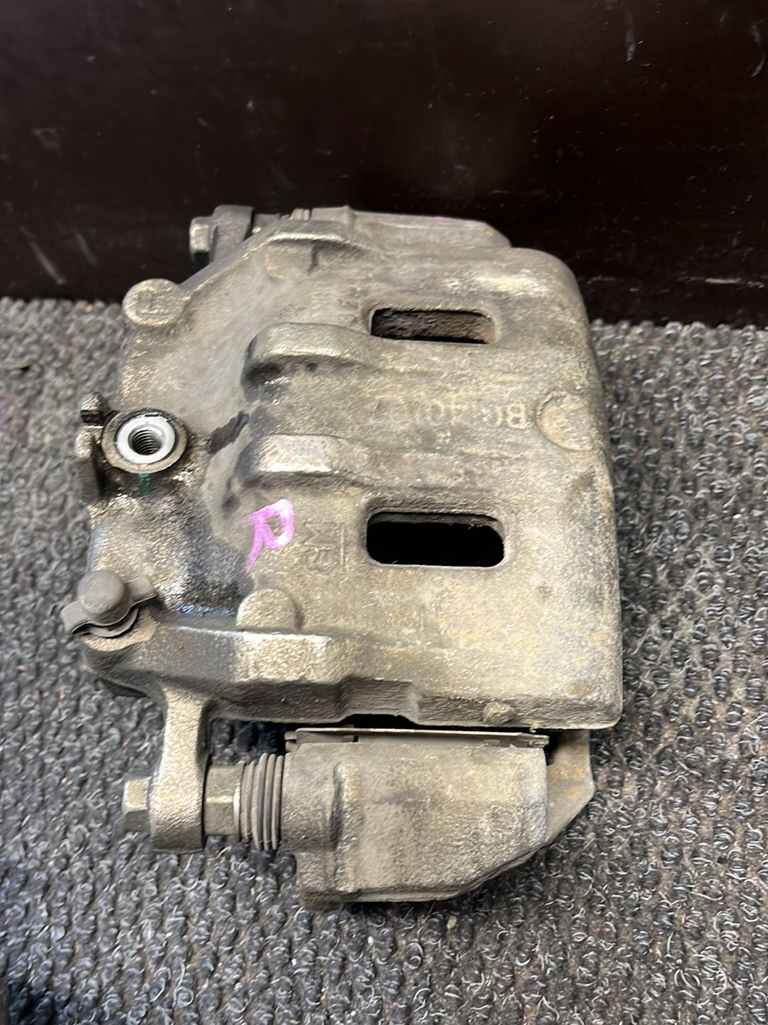 2017 Holden Captiva- Right Front Caliper- (TAG7874)
