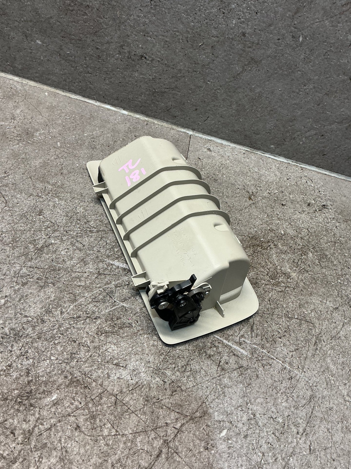 2012-2020 Mitsubishi Outlander GF*W GF GF8 - Sunglass Holder - (TAG18723)