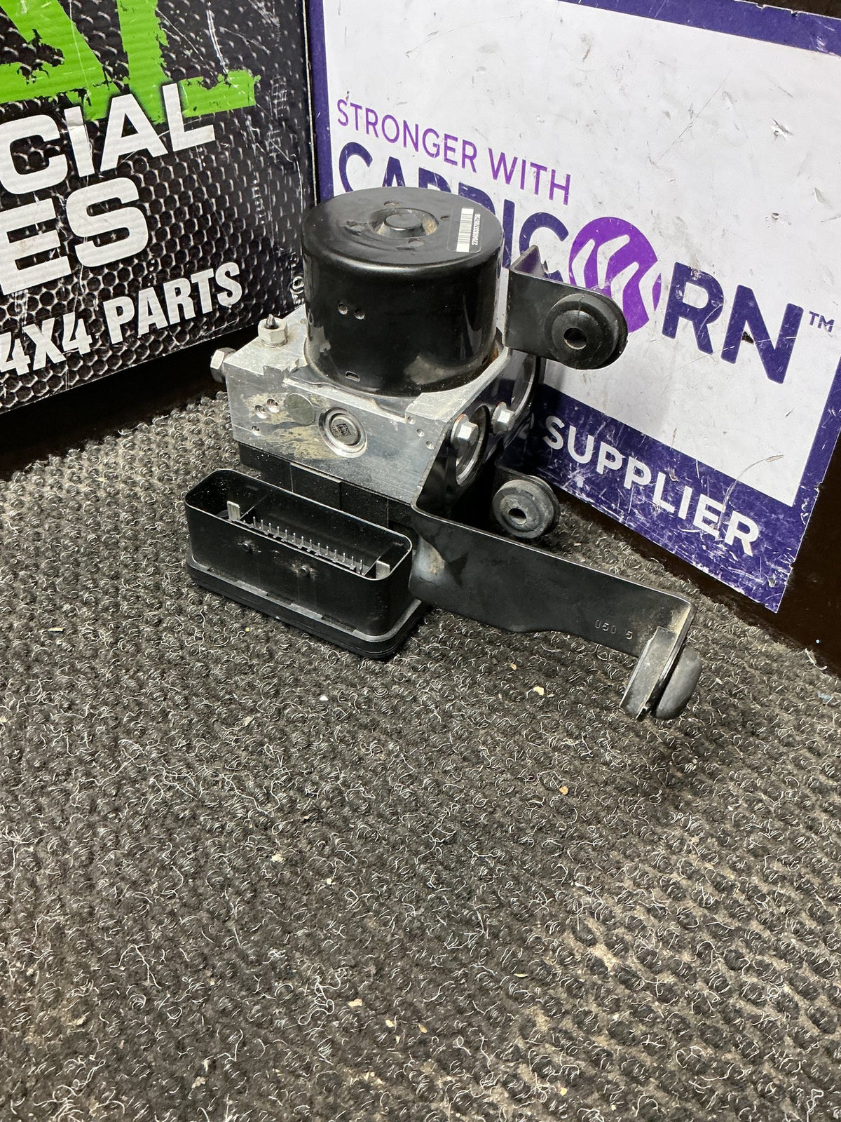 2014-2016 Ford Kuga II TF- ABS Pump/Modulator- (TAG11660)