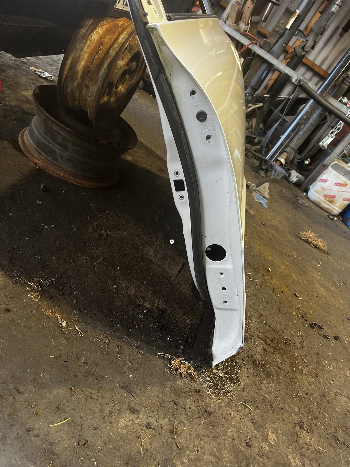 2007-2014 Toyota Highlander U40- Left Front Door Shell- (TAG15315)