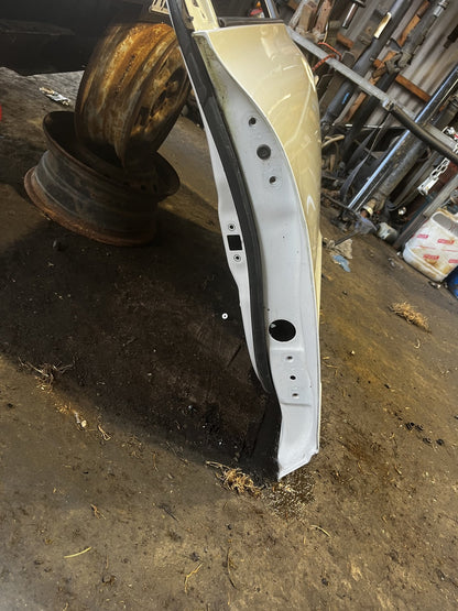 2007-2014 Toyota Highlander U40- Left Front Door Shell- (TAG15315)