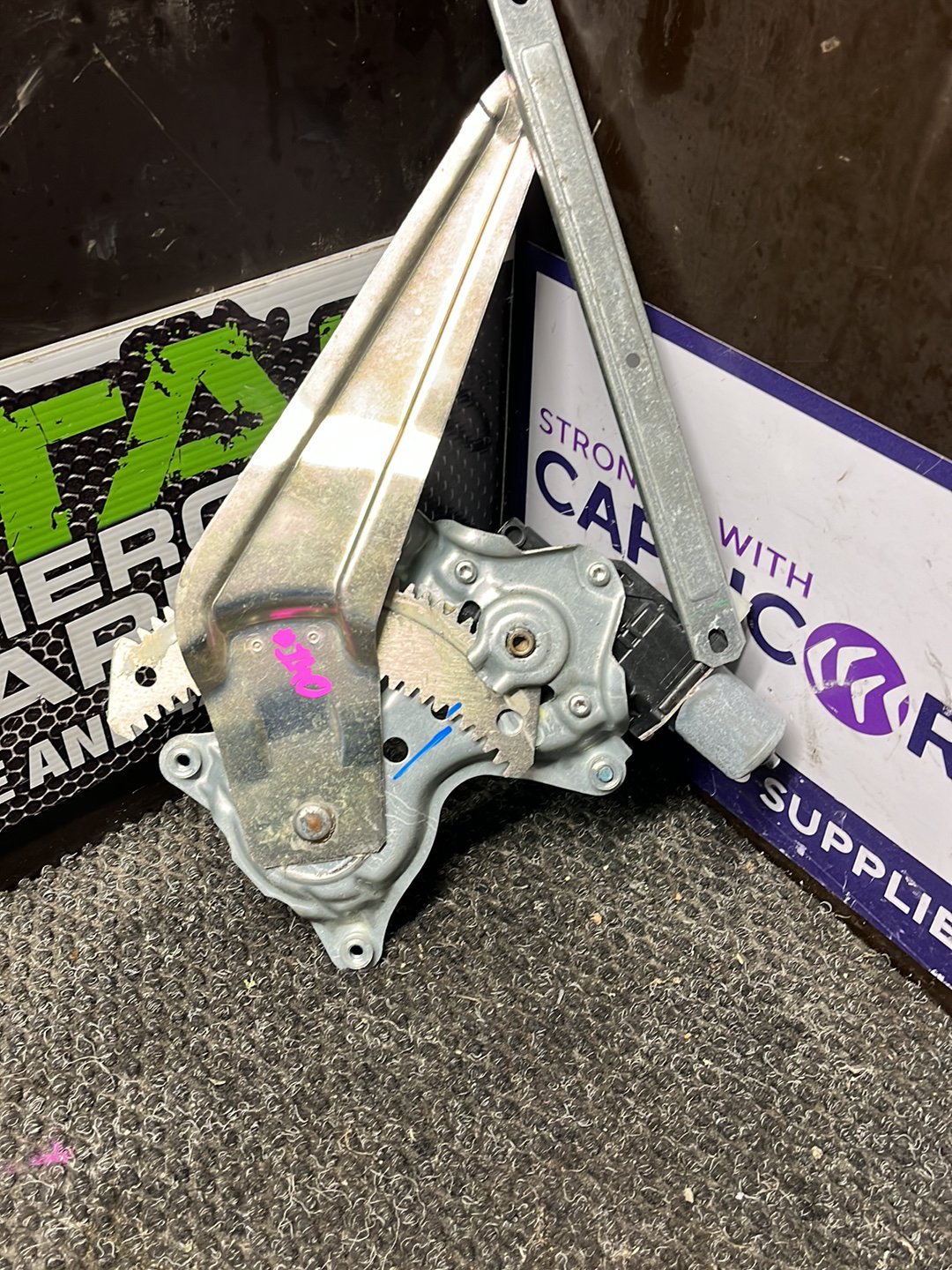 2015-2018 Mitsubishi Triton KK- Right Rear Window Regulator/Motor- (TAG7584)