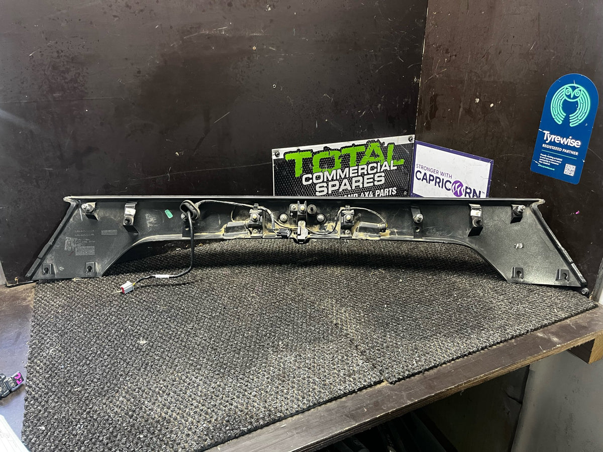 2019 Ford Escape- Centre Tailgate Garnish- (TAG8808)