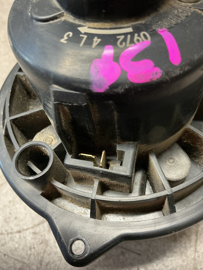 2001-2020 Suzuki Jimny SN- Heater Fan Motor- (TAG14129)