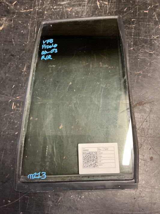 2000-2003 Mitsubishi Pajero v75 - Right Rear Quarter Door Glass - (TAG18662)