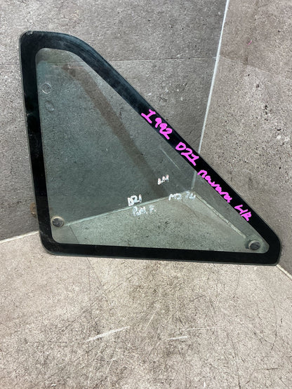 1992 Nissan Navara D21 - Left Rear Cargo Glass - (TAG18770)