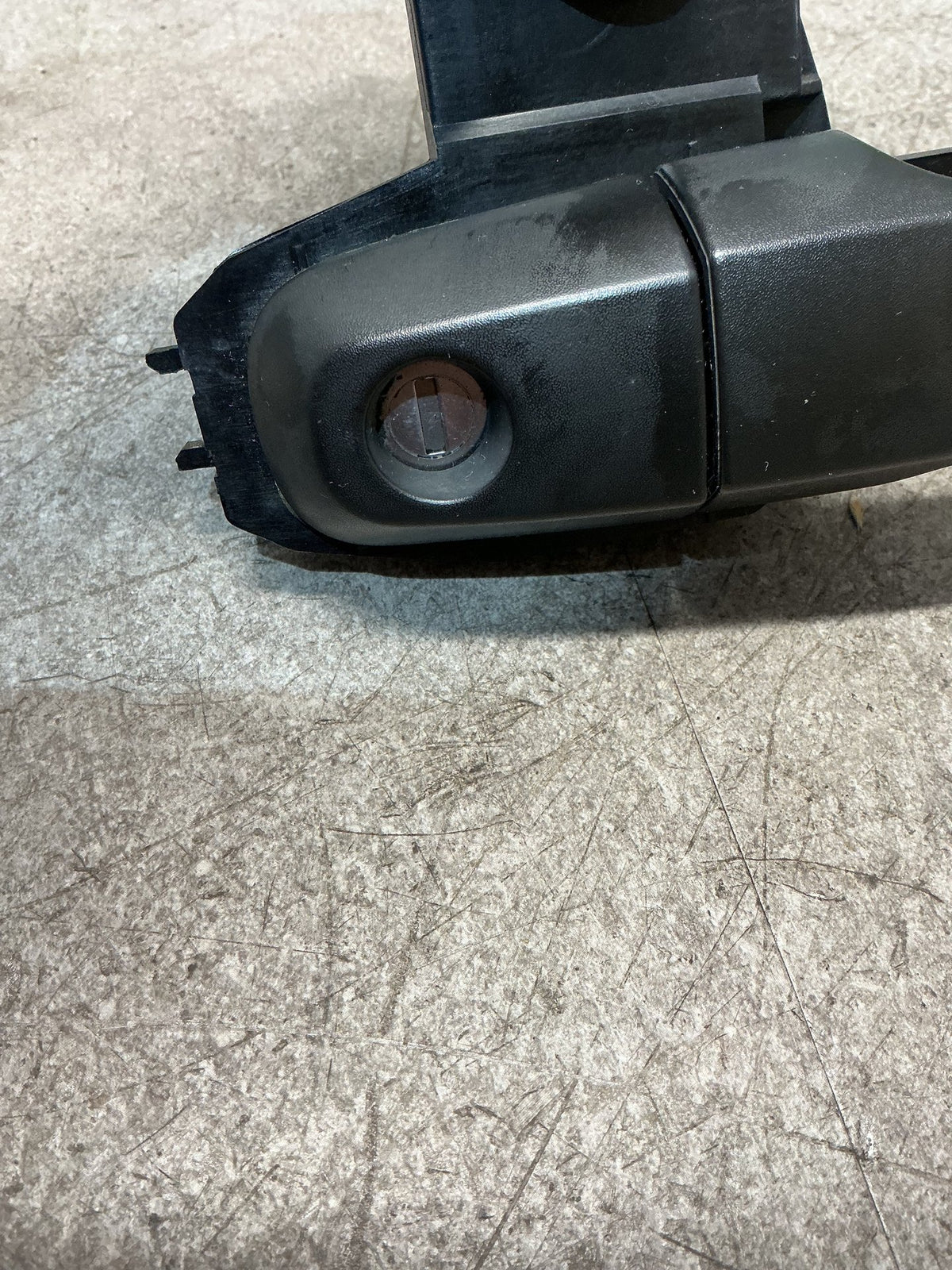 2019 Mitsubishi Triton- Right Front Door Exterior Handle- (TAG16522)