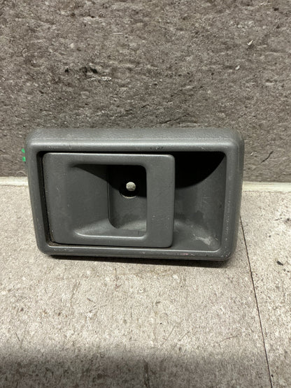 1994 Toyota Hilux KZN130 - Left Front Door Exterior Handle - (TAG18145)