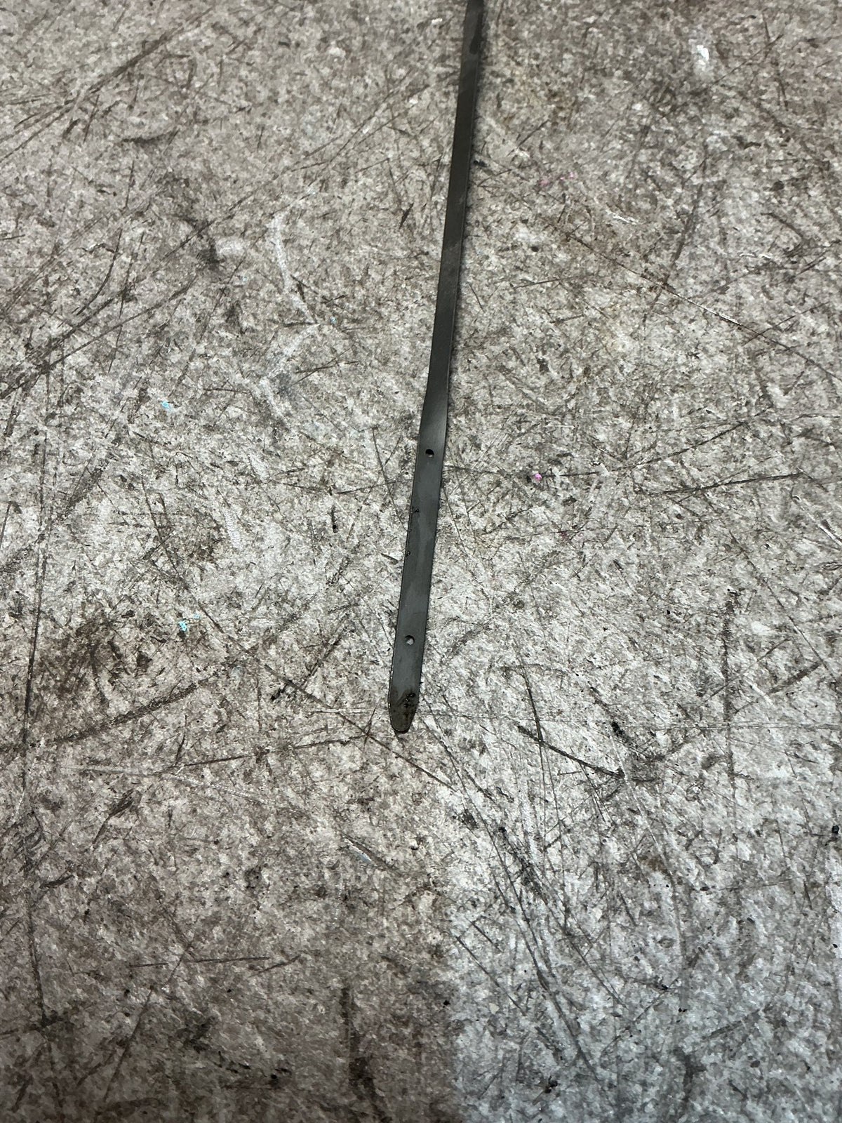 2015 Suzuki Grand Vitara - Engine Oil Dipstick - (TAG18549)