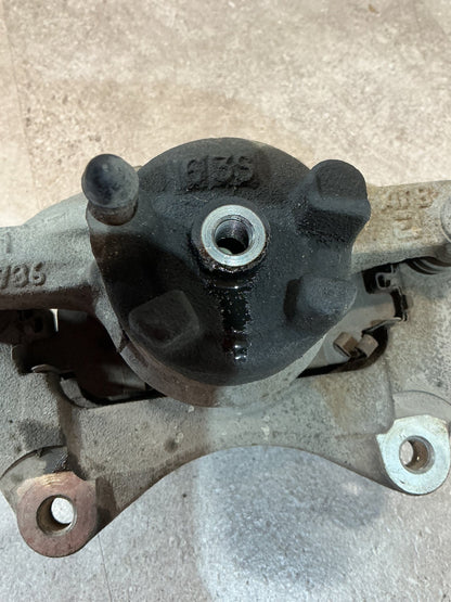 2006 Mitsubishi Outlander CW5W- Left Front Caliper- (TAG11988)