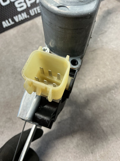 2016 Ford Escape ZG- Right Rear Window Regulator/Motor- (TAG11901)