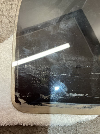 1990-1995 Nissan Terrano D21 WD21 - Right Rear Quarter Door Glass - (TAG18890)
