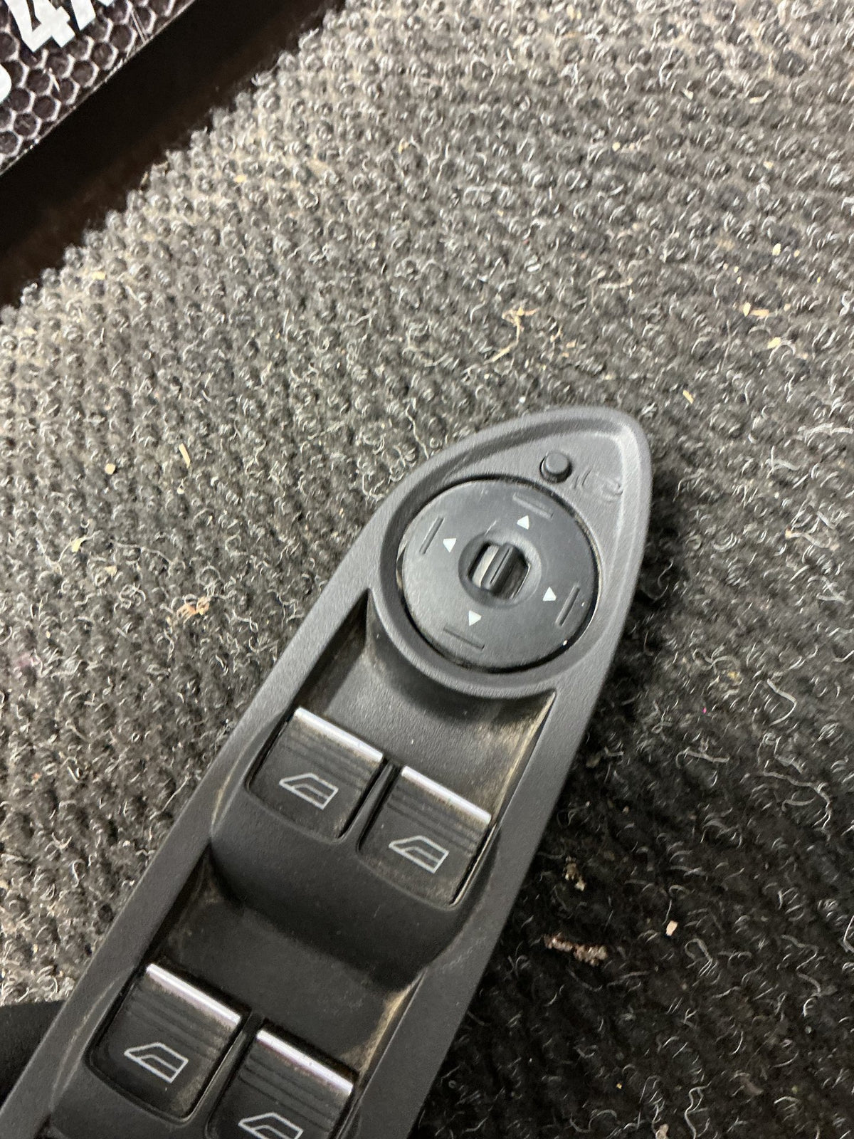 2014-2016 Ford Kuga II TF- Master Power Window Switch- (TAG11641) PN: F1ET 14A132 CB