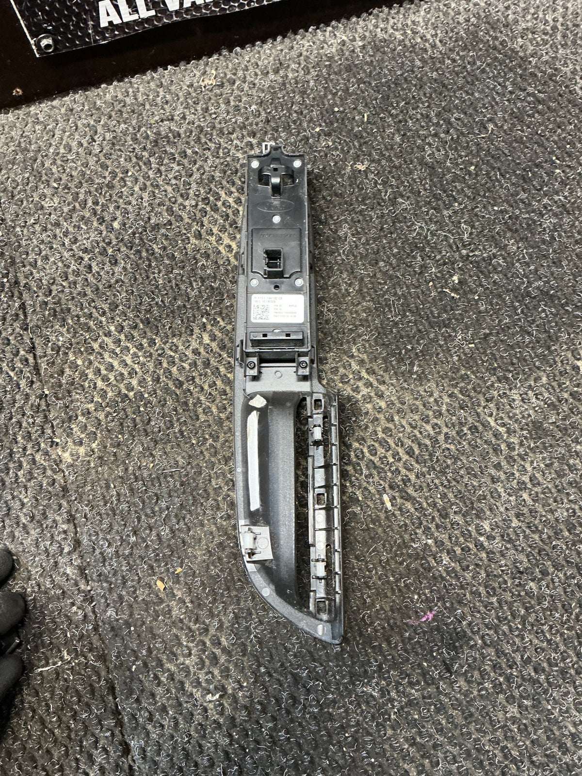2014-2016 Ford Kuga II TF- Master Power Window Switch- (TAG11641) PN: F1ET 14A132 CB