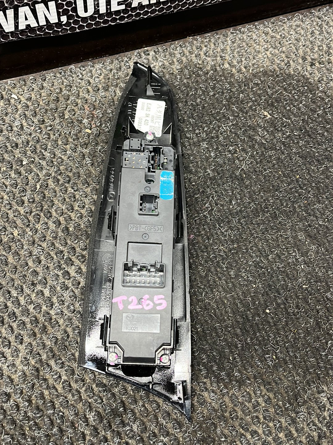 2006-2012 Mazda CX-7 ER- Master Power Window Switch- (TAG9305)