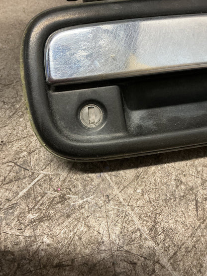 1996-2000 Toyota Land Cruiser J90 - Right Front Door Exterior Handle - (TAG18061)