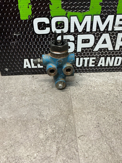 2006 Toyota Hilux- Brake Proportioning Valve- (TAG12216)