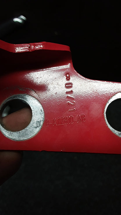2021 Ford Puma ST-LINE 1.0P/7AT- Right Front Door Bottom Hinge- (TAG6609)