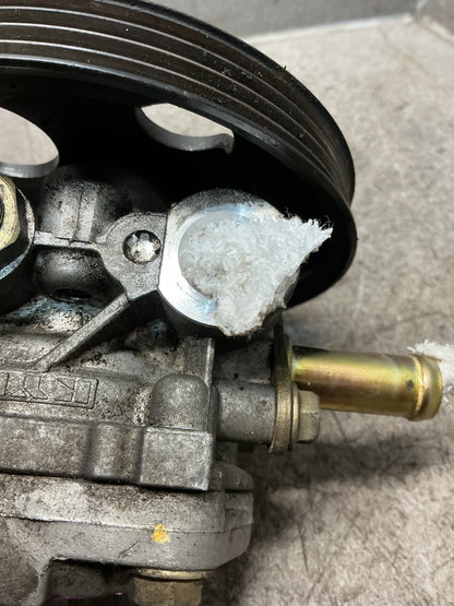 2003 Suzuki Grand Vitara SQ420W - Power Steering Pump - (TAG17889)