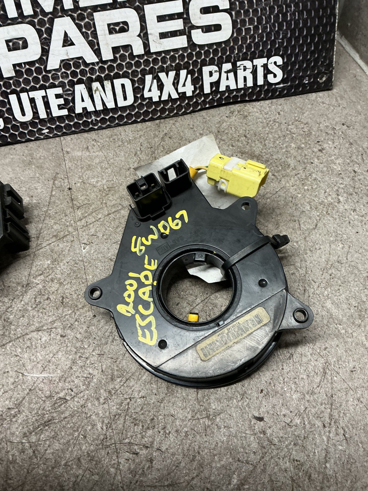 2001 Ford Escape- Clock Spring- (TAG16987)
