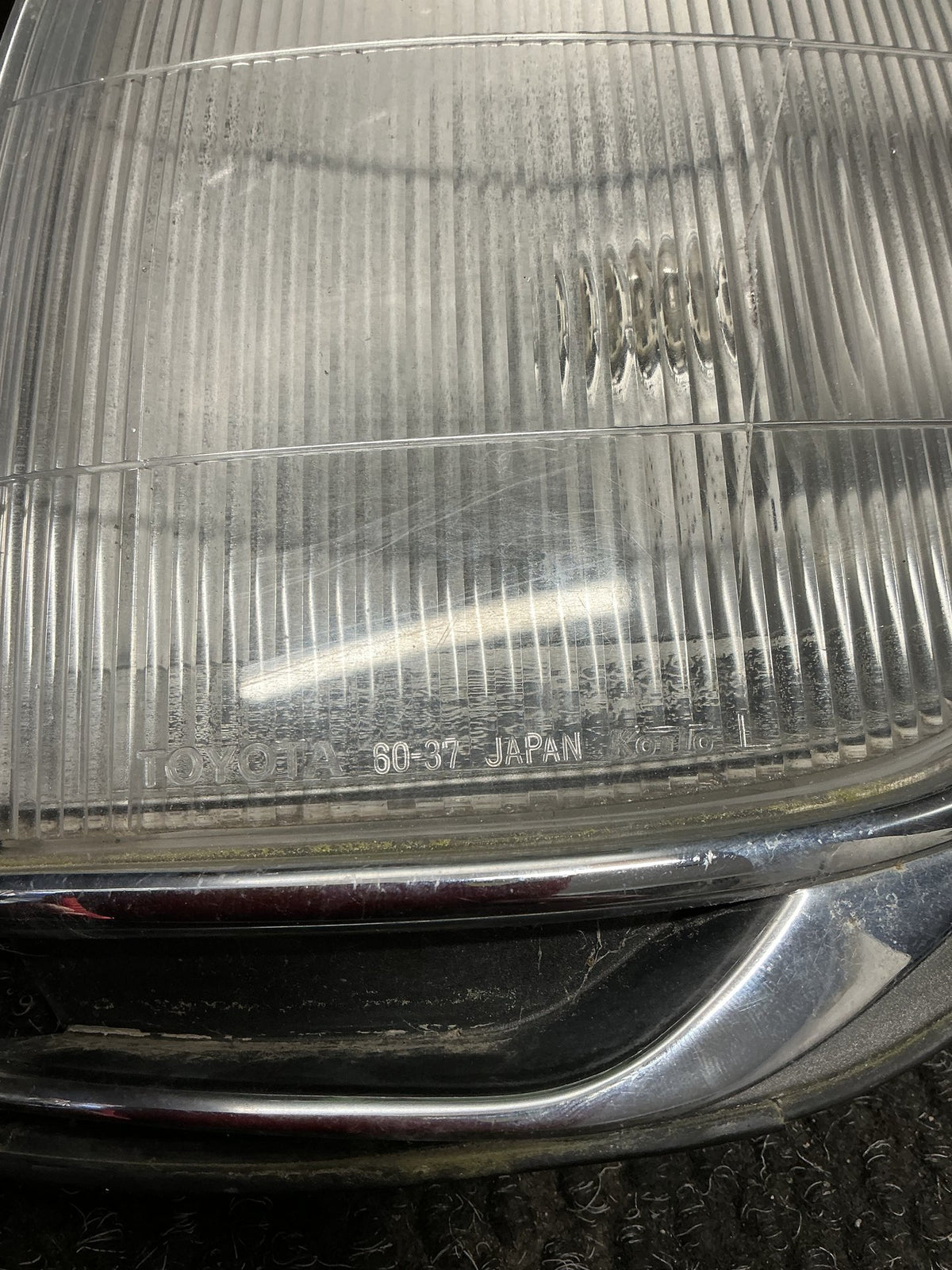 1998 Toyota Land Cruiser FZJ80- Left Corner Light- (TAG10671)