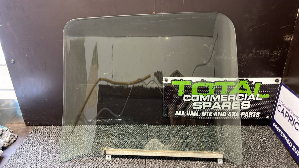 Right Rear Door Glass- (TAG5208), 2001, Toyota, Hilux, SR5, VI N160