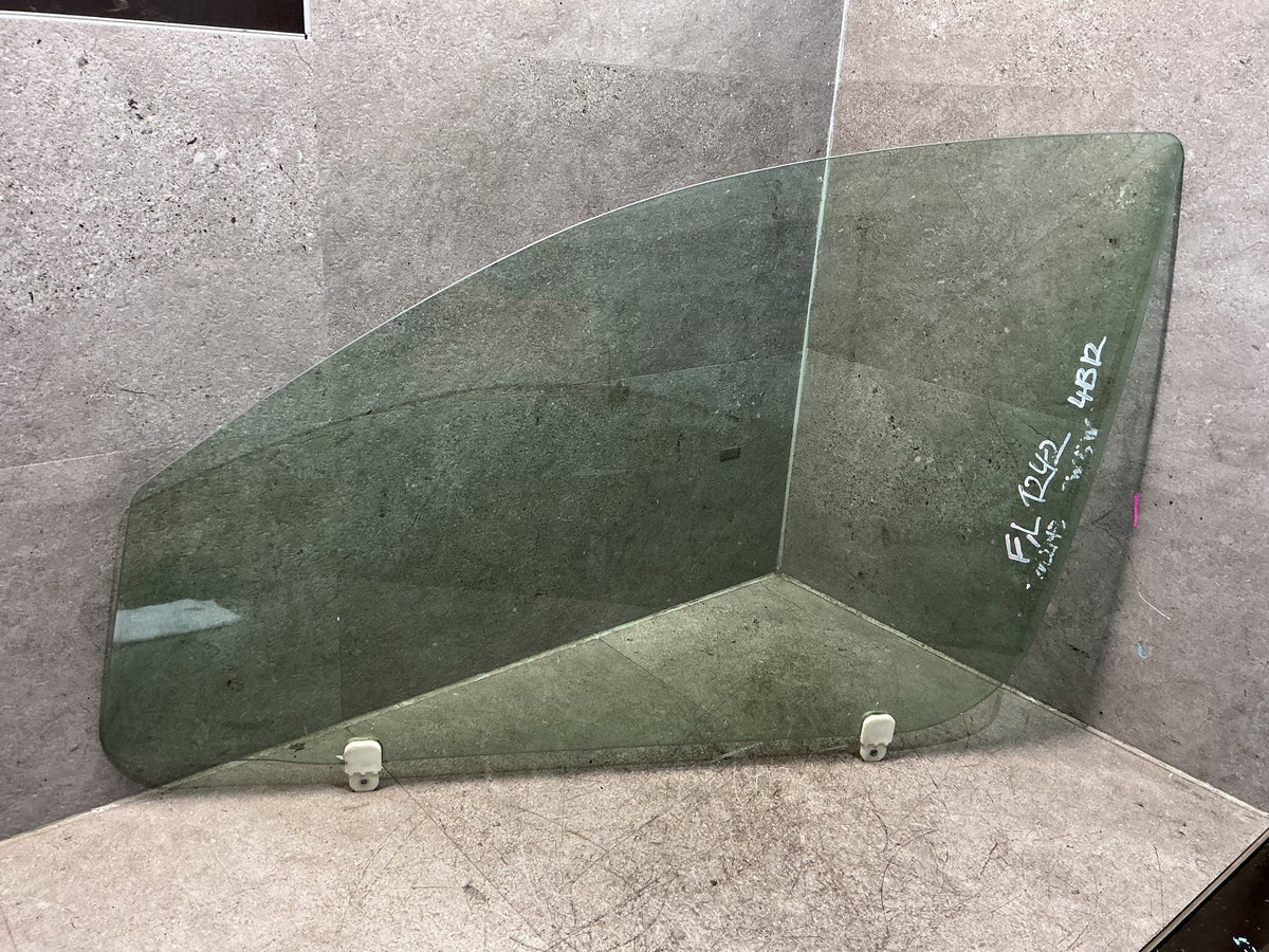 2005-2012 Mitsubishi Outlander CW*W - Left Front Door Glass - (TAG18926)