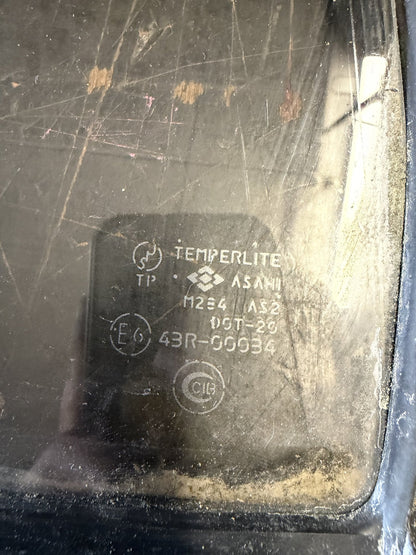 1995 Isuzu Bighorn - Left Rear Quarter Door Glass - (TAG18613)