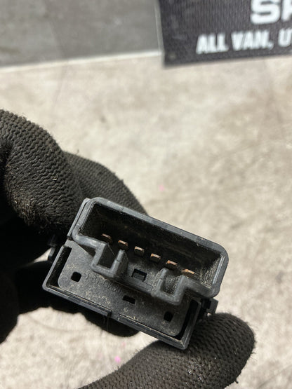 2021 Mitsubishi Outlander GF8- Right Rear Window Switch- (TAG16850)