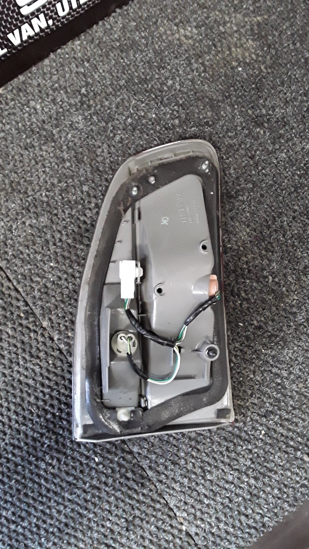 1996 Toyota Estima TCR10- Right Tailgate Light- (TAG5477) PN: 28-109