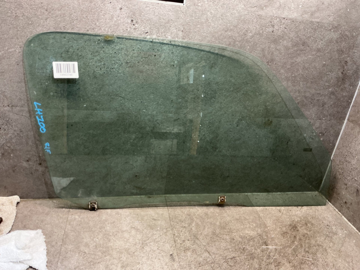 1992-2004 Toyota Hiace H100 LH100 - Right Front Door Glass - (TAG19070)