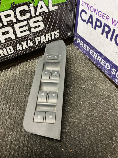 2008 Holden Captiva 7 1W070- Master Power Window Switch- (TAG9921)