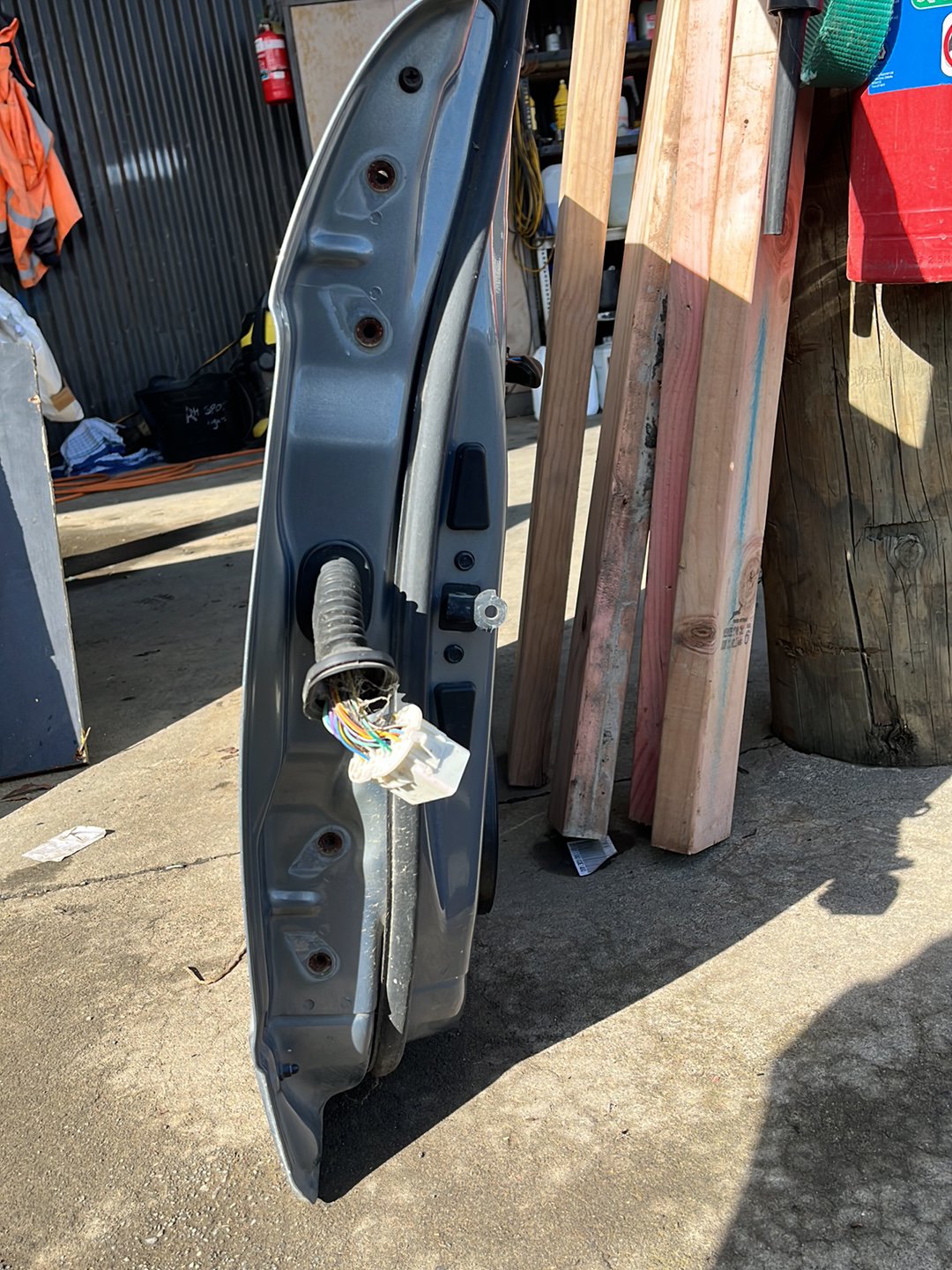 2012 Holden Captiva 7- Right Front Door Shell- (TAG8941)