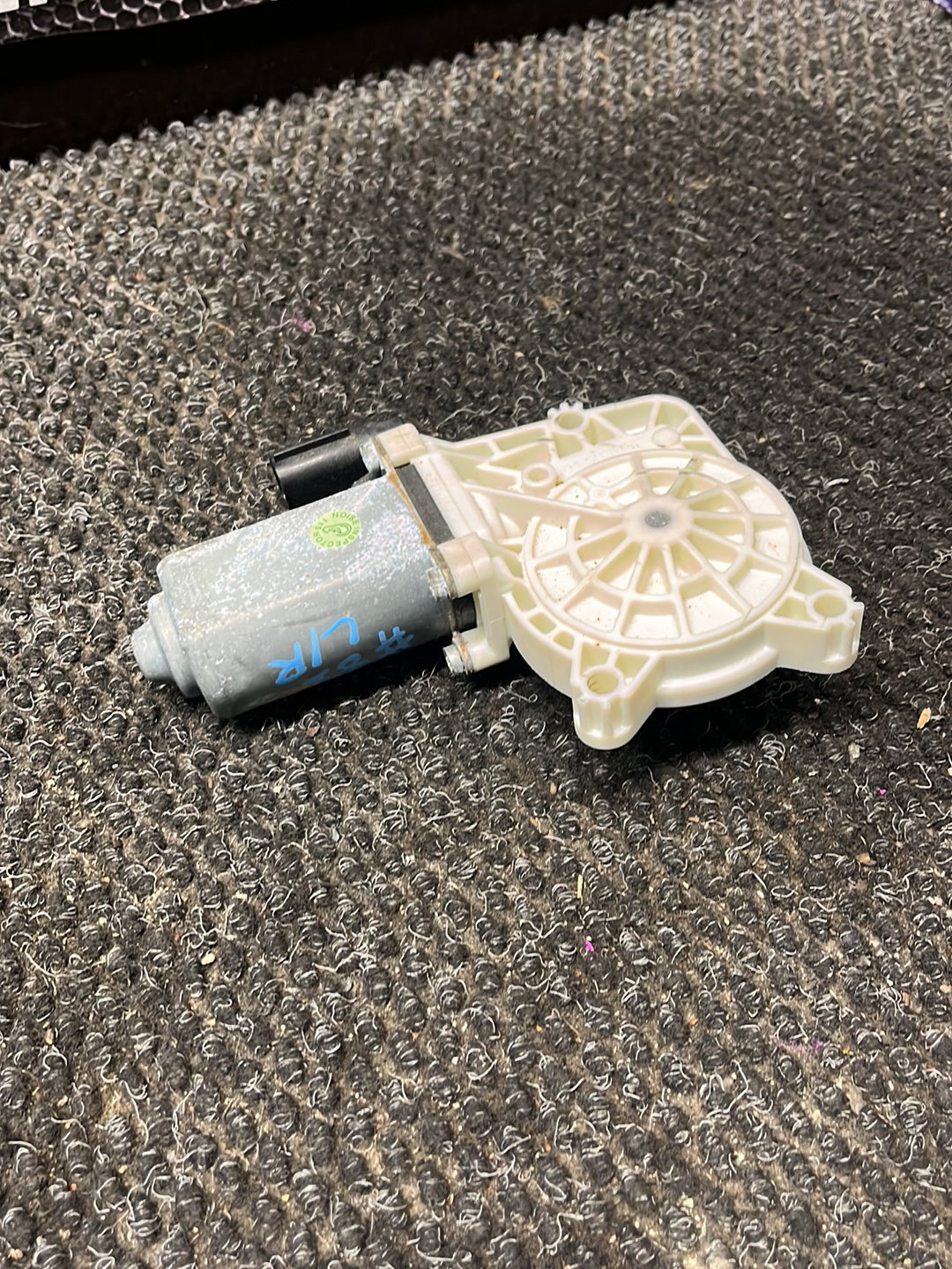 2006-2012 Dodge Nitro KA- Left Rear Window Reg Motor- (TAG9402)