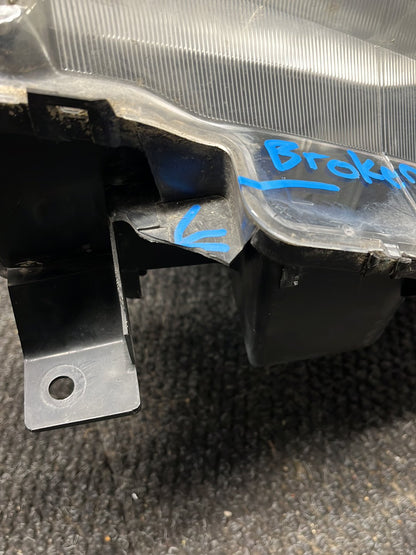 2007 Mazda BT-50- Left Headlight- (TAG9361)