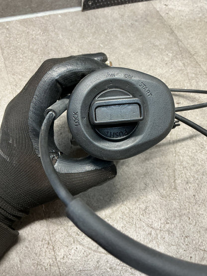 2009 Nissan X-Trail NT31- Ignition With Key- (TAG14016)