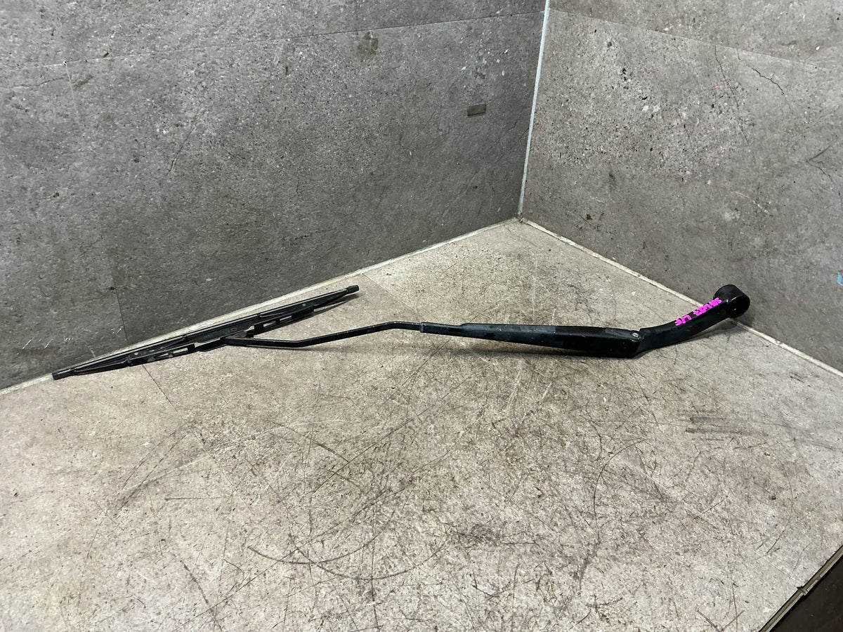 2012 Ford Ranger - Left Front Wiper Arm - (TAG17726)