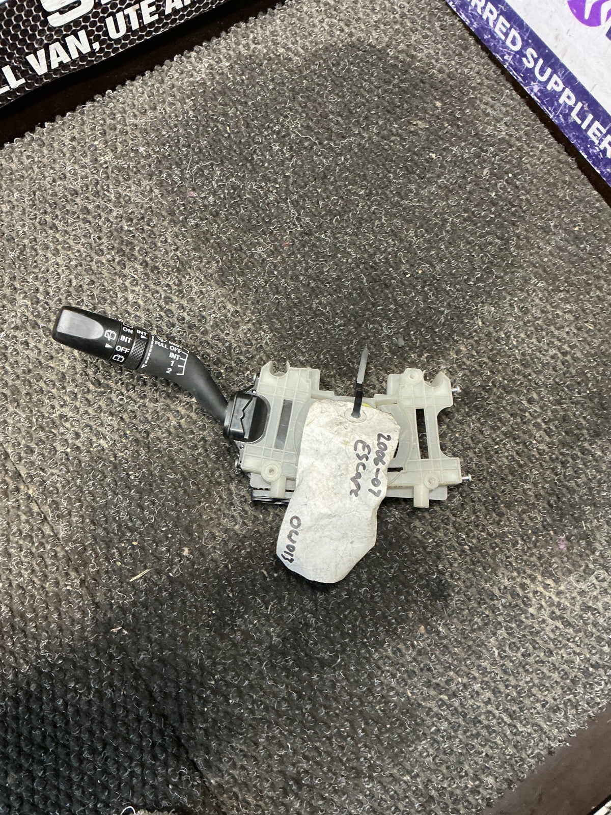 2006 Ford Escape 0W013- Wiper Switch- (TAG10048) PN: 17B359