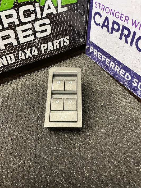 2004 Holden Commodore VZ 2W080- Master Power Window Switch- (TAG9927)